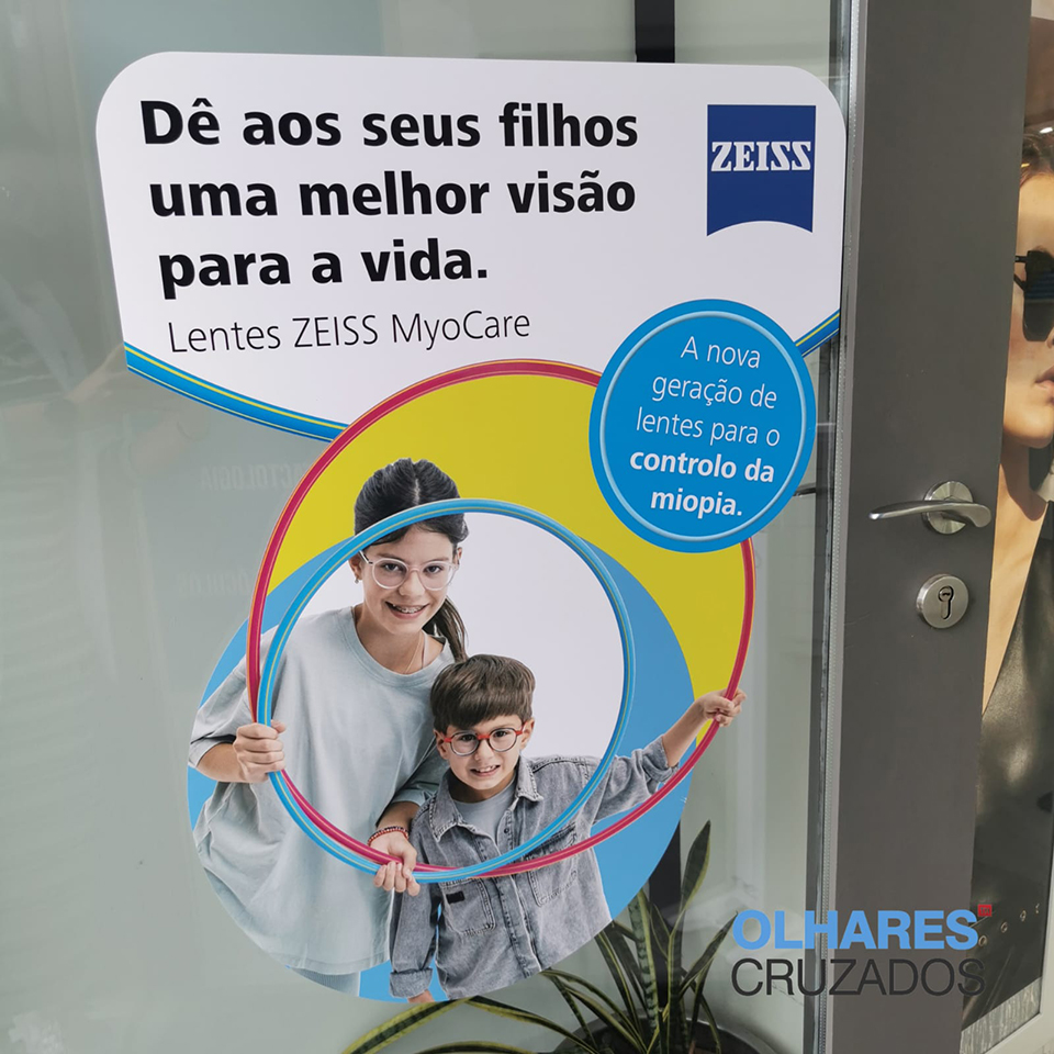 Lentes Zeiss MyoCare