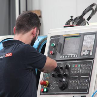 MACHINING CNC