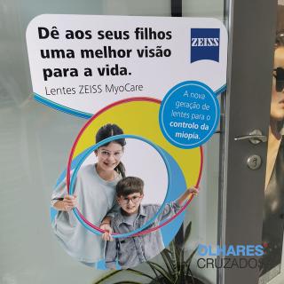 Lentes Zeiss MyoCare