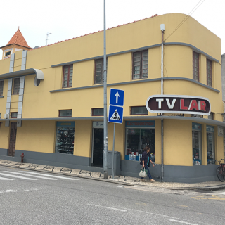TV LAR - Componentes eletrónicos