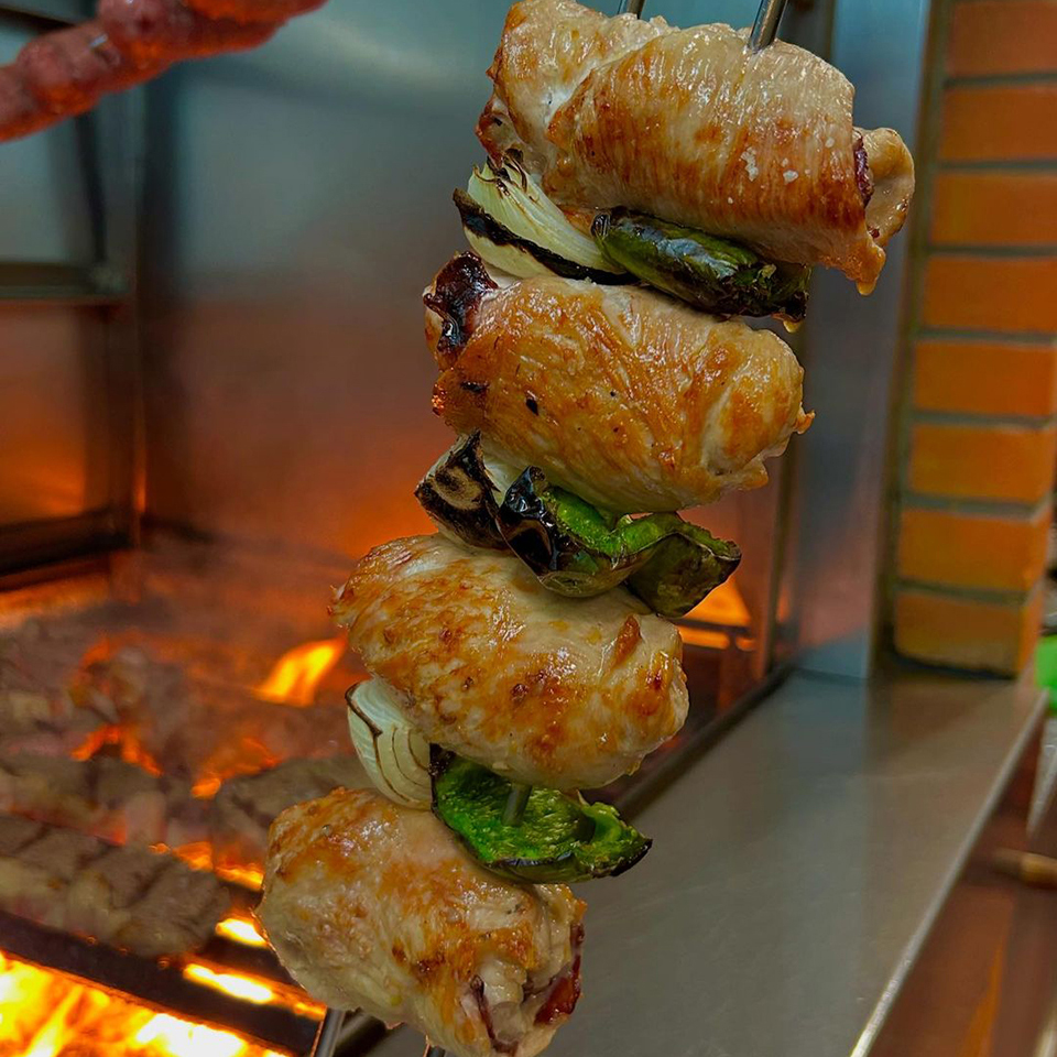 Espetada de Peru com Bacon Espetada de Peru com Bacon
