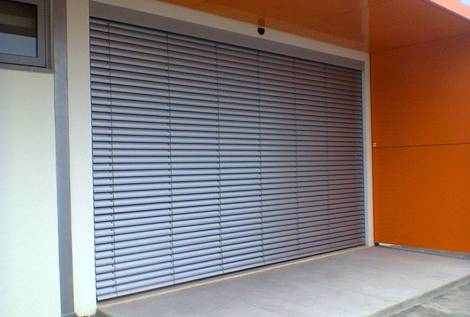 Estores em alumínio
